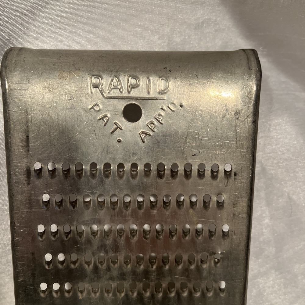 Vintage RAPID Brand Metal Cheese‎ Grater Shredder 8" X 4" Tall Kitchen Decor - Picture 2 of 5
